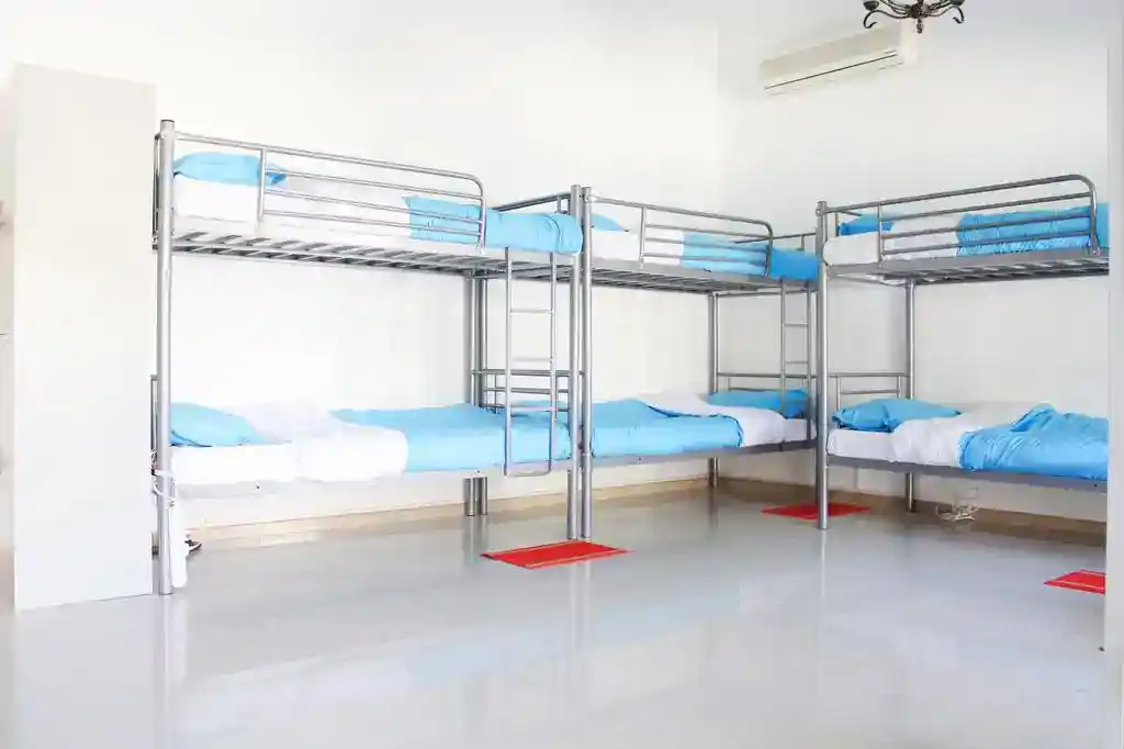 Hostel mi Otel mi? Avantajları ve Dezavantajları - Kapsamlı Rehber