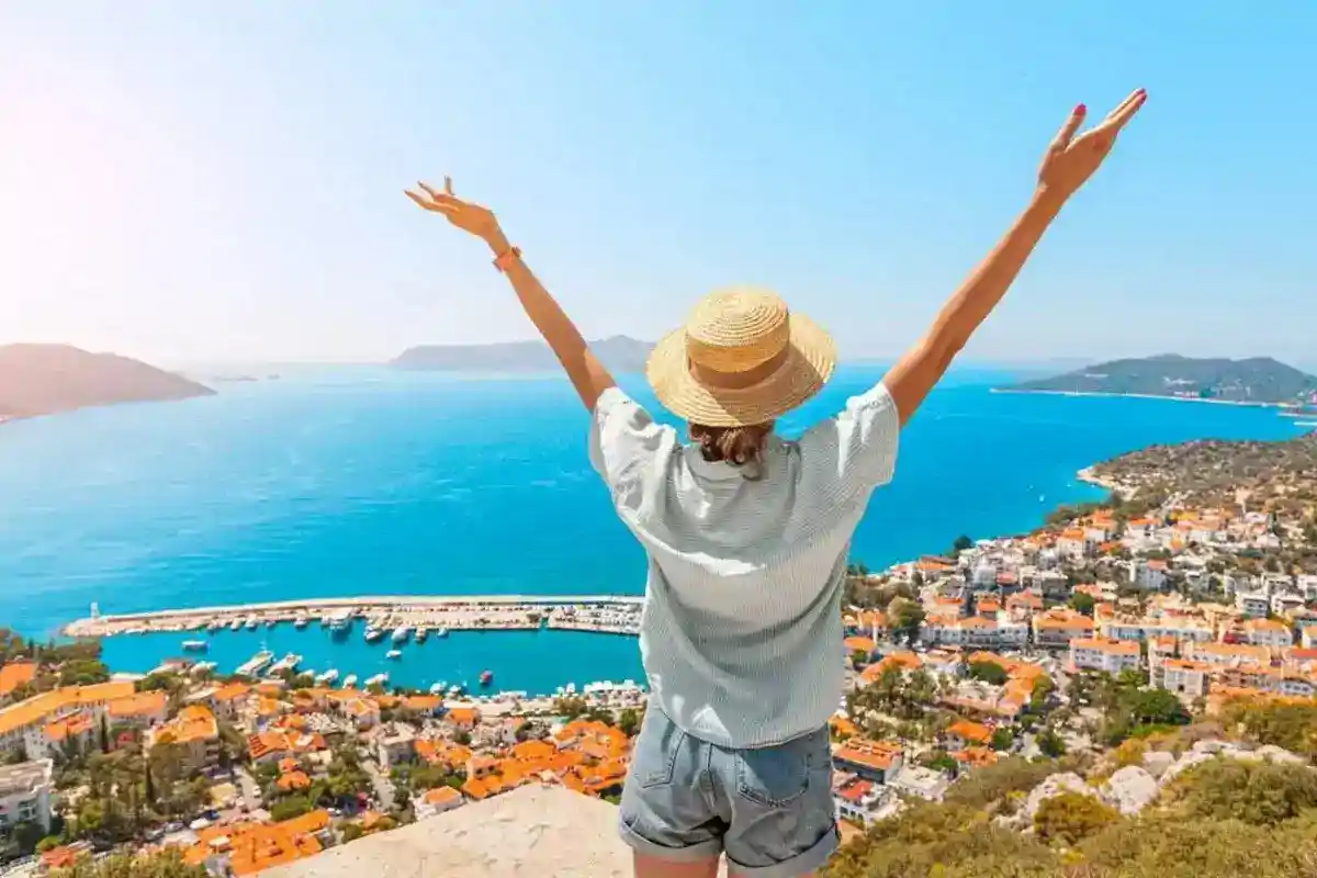 Kalabalık Sezonlarda Tatil Nasıl Planlanır? - Unutulmaz Bir Tatil İçin İpuçları