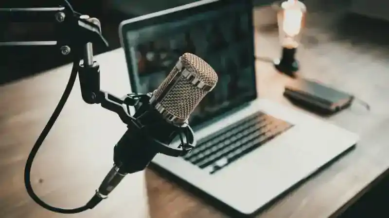 Podcast Kayıt ve Yayınlama Teknikleri: Başarıya Giden Yol Haritanız